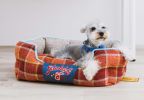 Touchdog 'Archi-Checked' Designer Plaid Oval Dog Bed